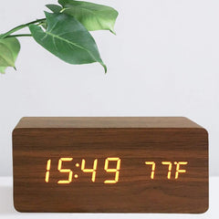 Wodden Texture Clock